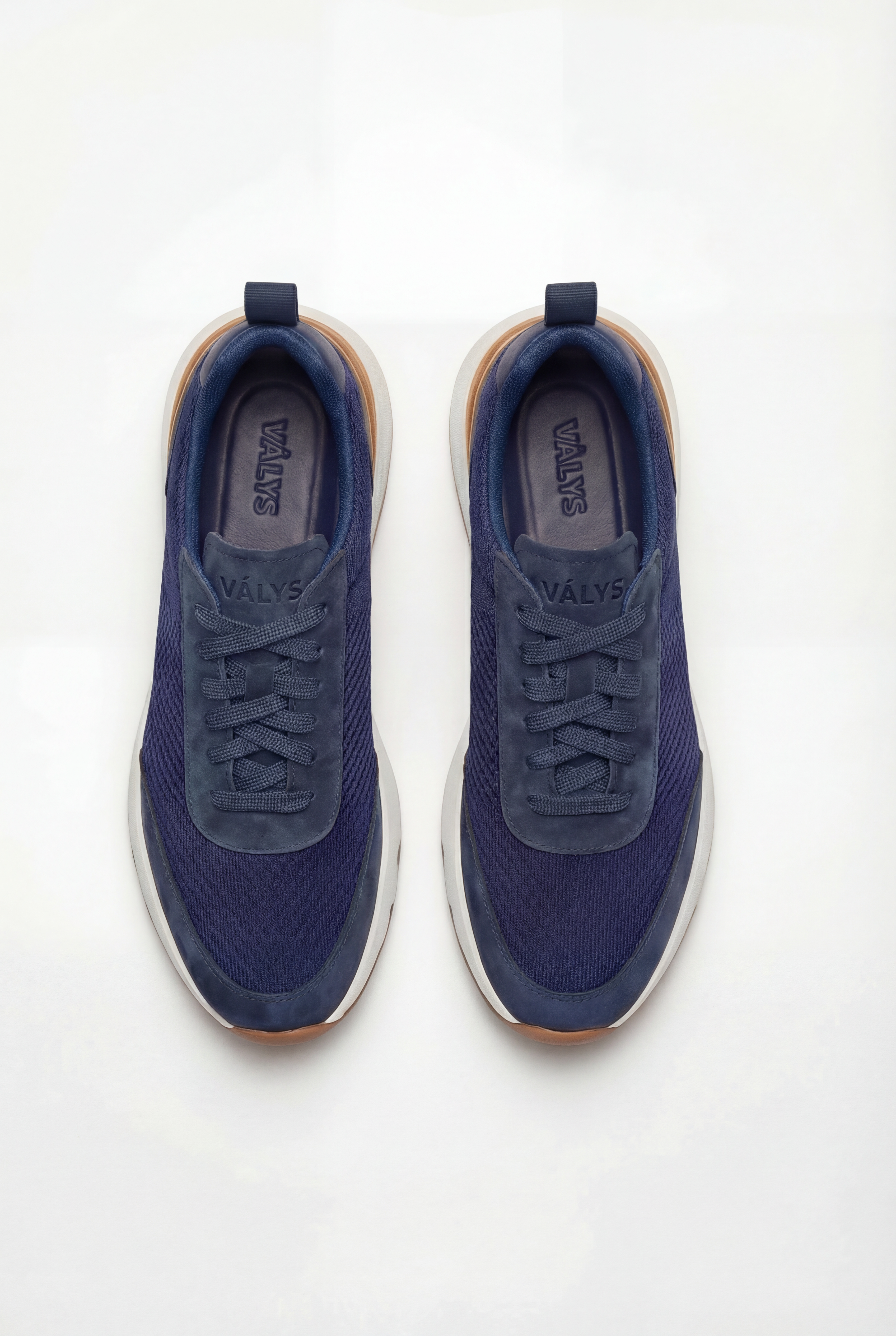 Aurevo Walk Sneakers